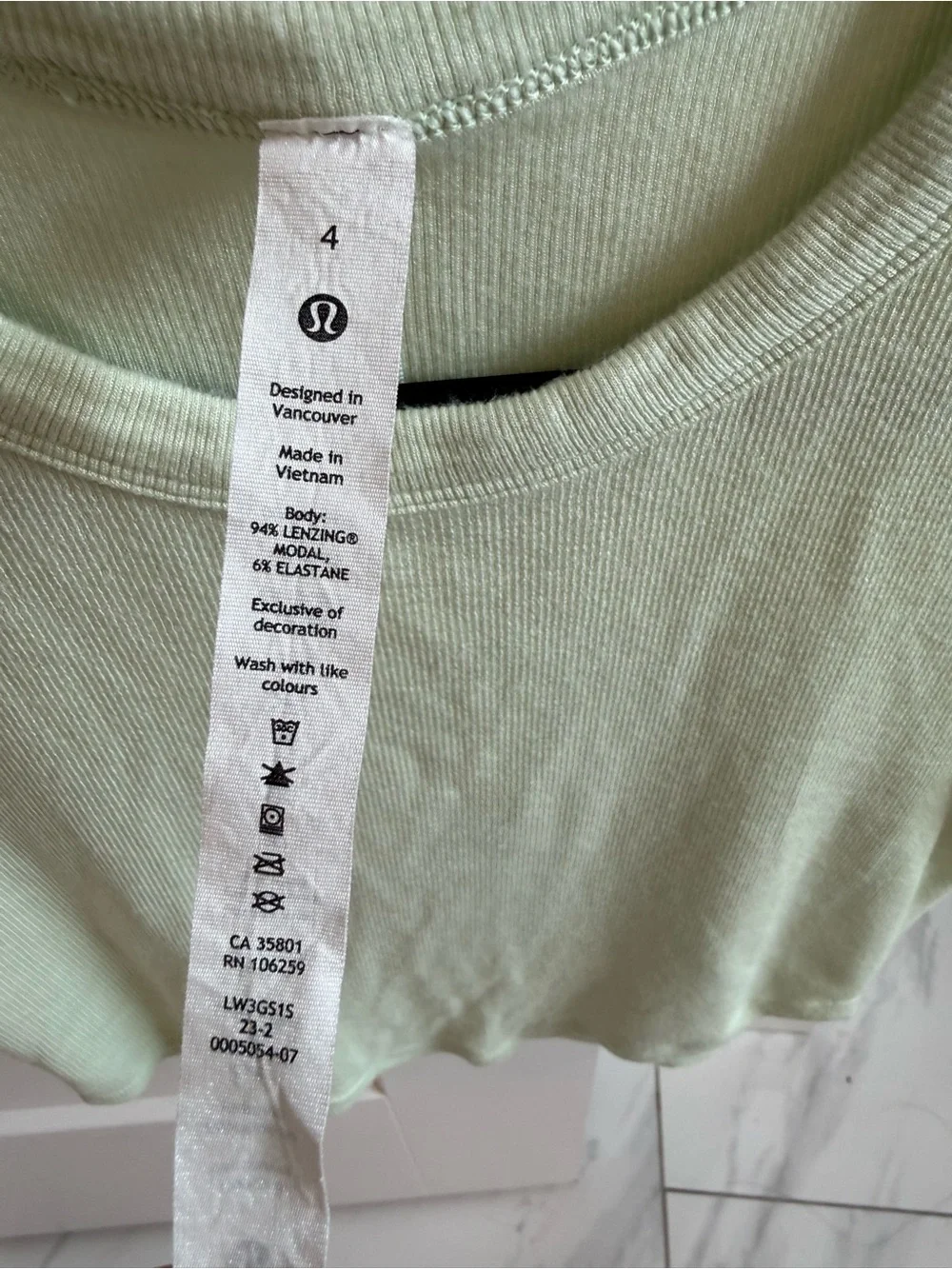 lululemon Hold Tight  Light Mint Ribbed Short Sleeve Tee size 4